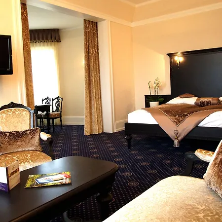 Schloss Wolfsbrunnen 4*