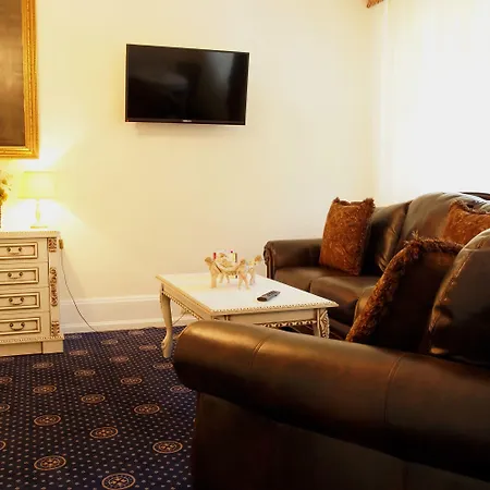 Schloss Wolfsbrunnen Hotell 4*