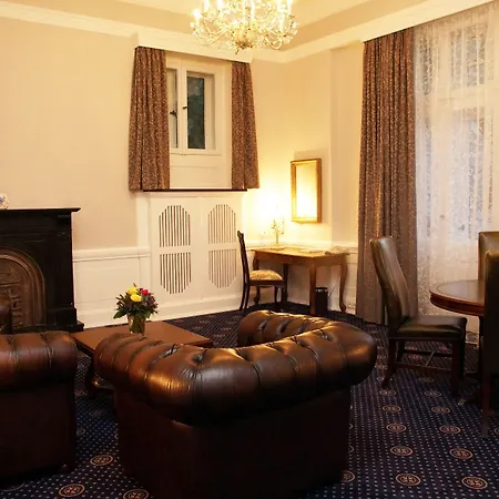 Schloss Wolfsbrunnen Schwebda