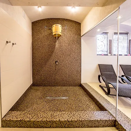 Schloss Wolfsbrunnen 4* Schwebda