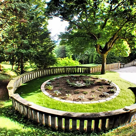 מלון Schloss Wolfsbrunnen