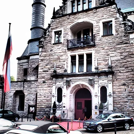 Schloss Wolfsbrunnen מלון 4*