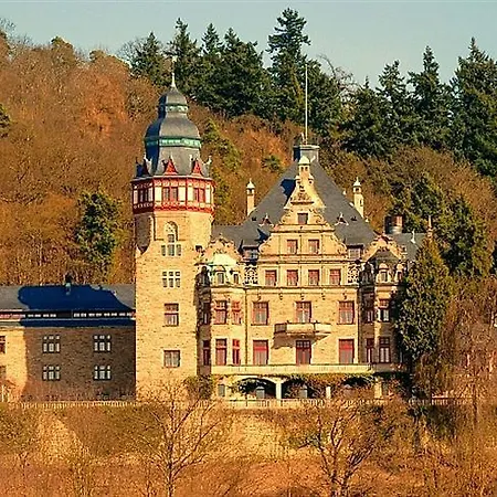 Schloss Wolfsbrunnen Отель 4*