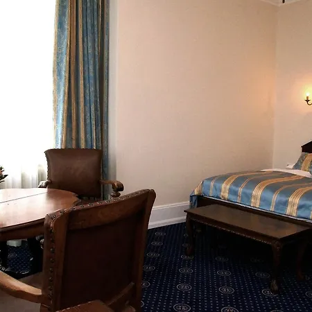 Schloss Wolfsbrunnen מלון