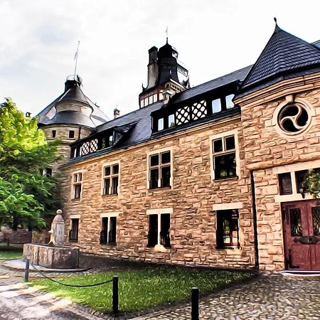 Отель Schloss Wolfsbrunnen Schwebda