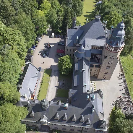 Отель Schloss Wolfsbrunnen 4*
