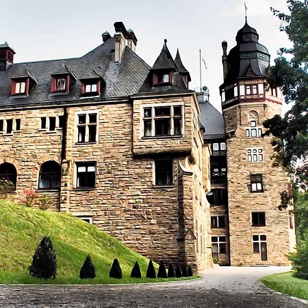 Schloss Wolfsbrunnen 4*