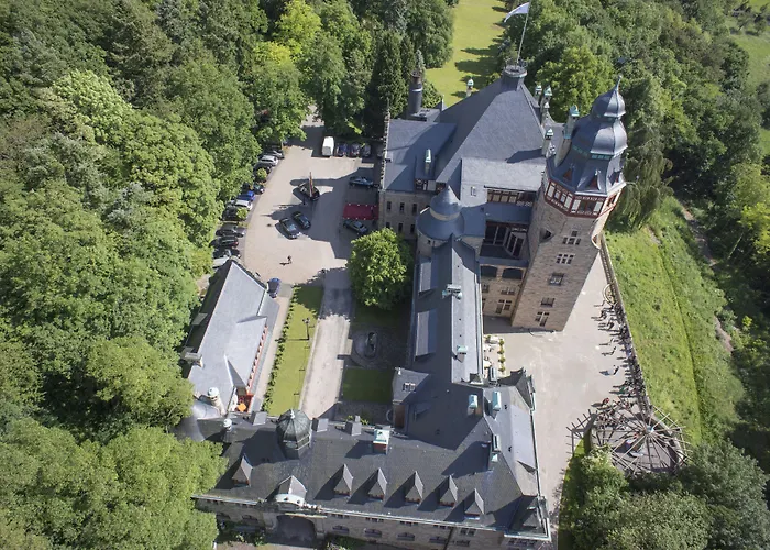 Schloss Wolfsbrunnen Отель Schwebda
