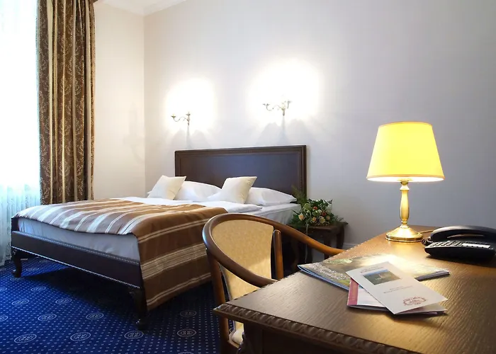 Schloss Wolfsbrunnen 4*