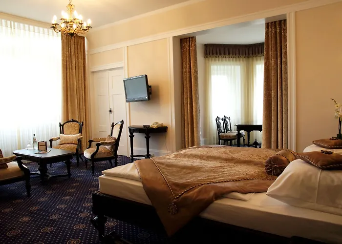 Отель Schloss Wolfsbrunnen