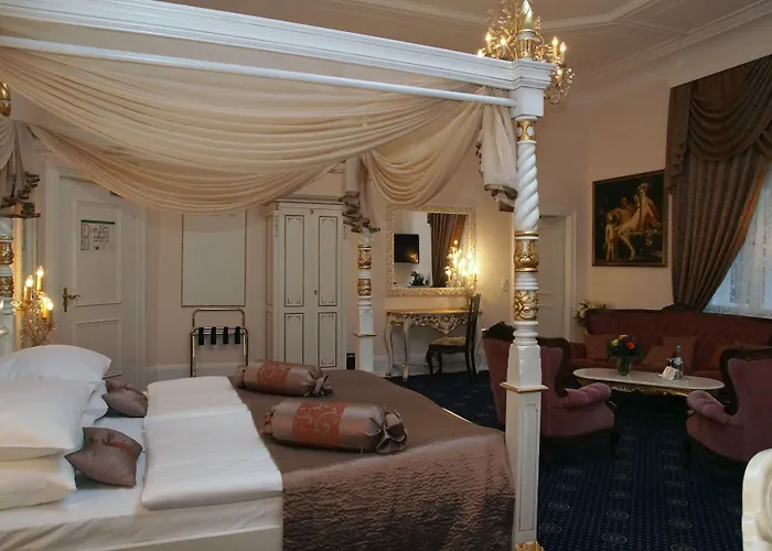 Отель Schloss Wolfsbrunnen 4*