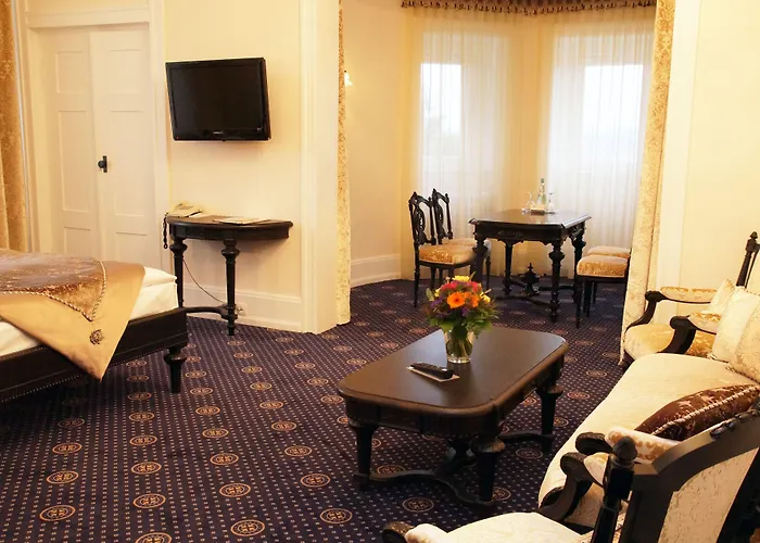 Schloss Wolfsbrunnen Отель 4*