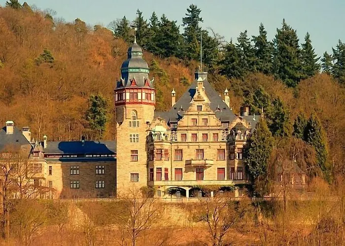 Schloss Wolfsbrunnen 4*